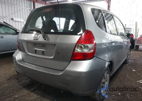 2008 Honda Fit from USA, damaged, VIN JHMGD37428S060664